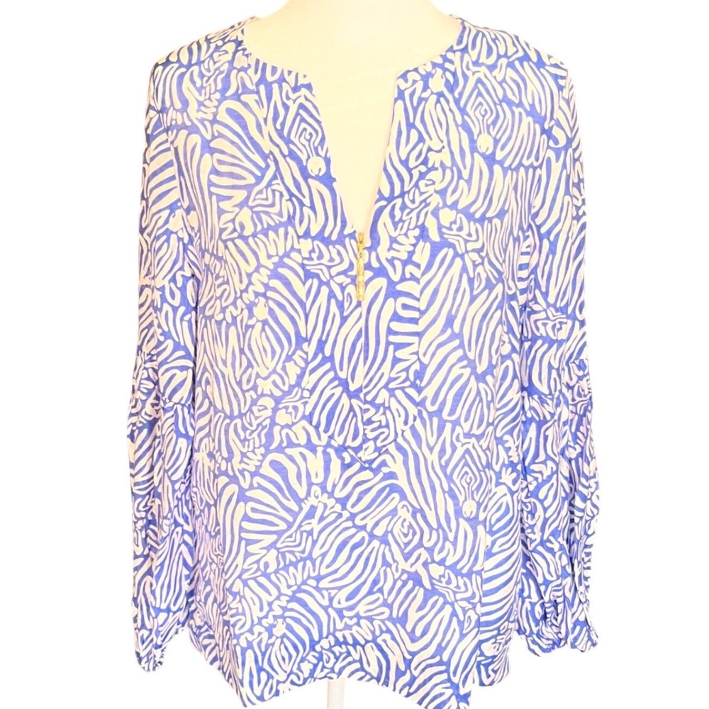 Lilly Pulitzer Elsa Top Blue White Zebra Print Bamboo Zip Blouse NWT Size 2